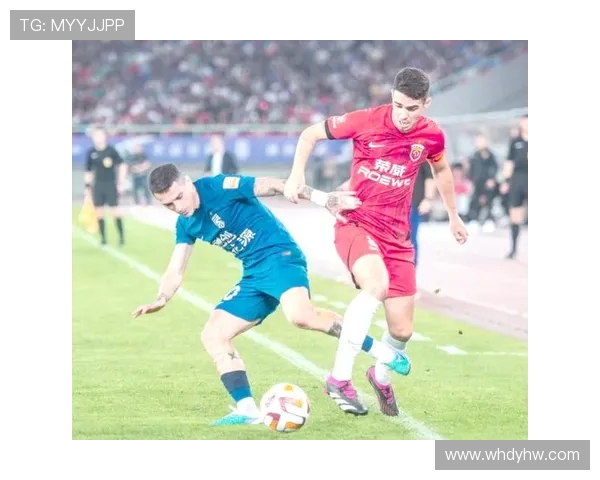 上海海港与武汉三镇激战正酣 上演中超强强对话 引领联赛新潮流