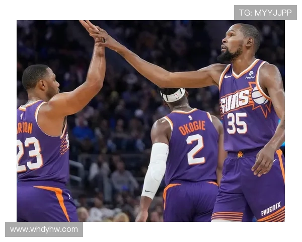 菲尼克斯太阳与劲敌对决 聚焦新赛季火热争锋与精彩瞬间