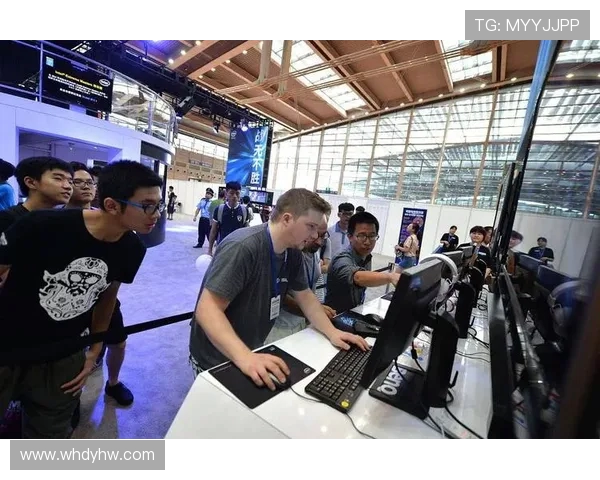 《电竞产业崛起：从游戏竞技到全球文化现象的转变与发展》