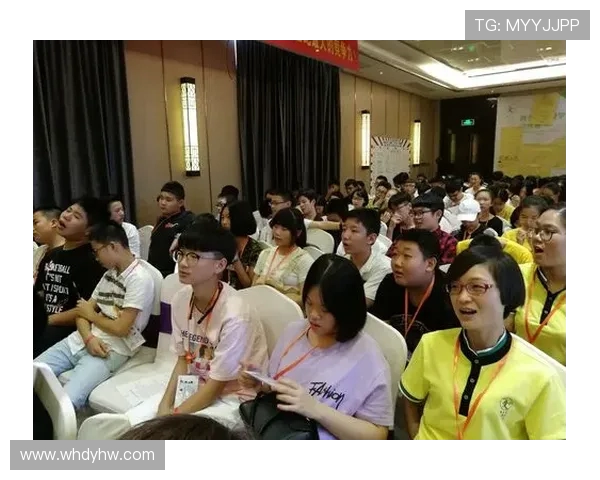 《篮球运动员的成长之路从训练到赛场展现无限可能》 《篮球运动员的成长之路从训练到赛场展现无限可能》