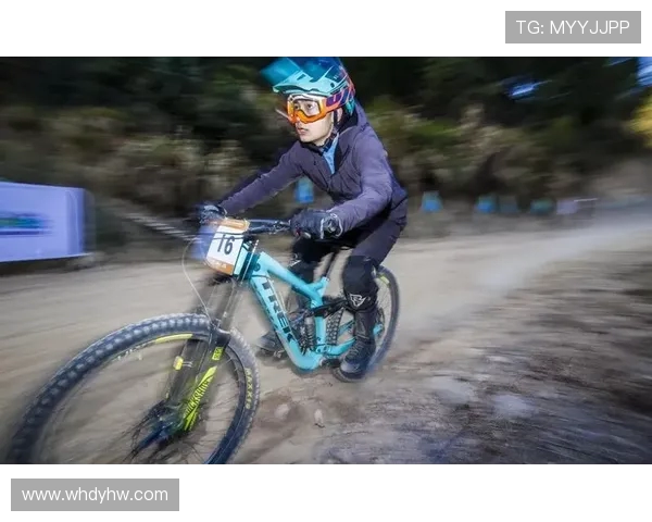 西安攀岩队在极限运动会中以91分稳居积分榜首位