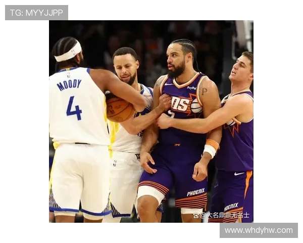 勇士与湖人精彩对决回放分析揭示比赛背后的战术与亮点 勇士与湖人精彩对决回放分析揭示比赛背后的战术与亮点